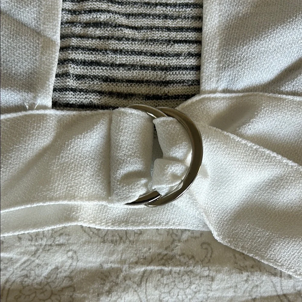 ▪️EXPRESS Striped Black/White Open Back Adjustable Waistband Loose Women’s Sz M - Picture 5 of 9